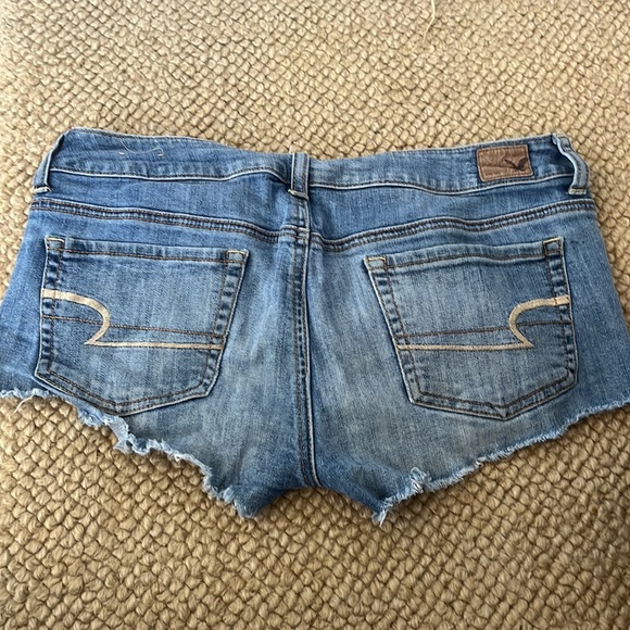 American Eagle Outfitters jean shorts. Size 8. Stretchy and comfortable. - Picture 2 of 2